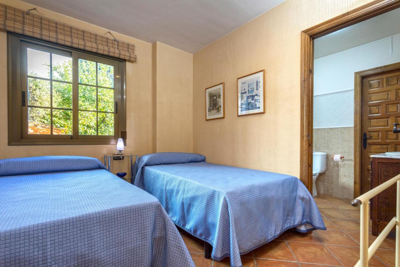 Casa Flores Con Piscina Interior Climatizada Alcaucín Εξωτερικό φωτογραφία